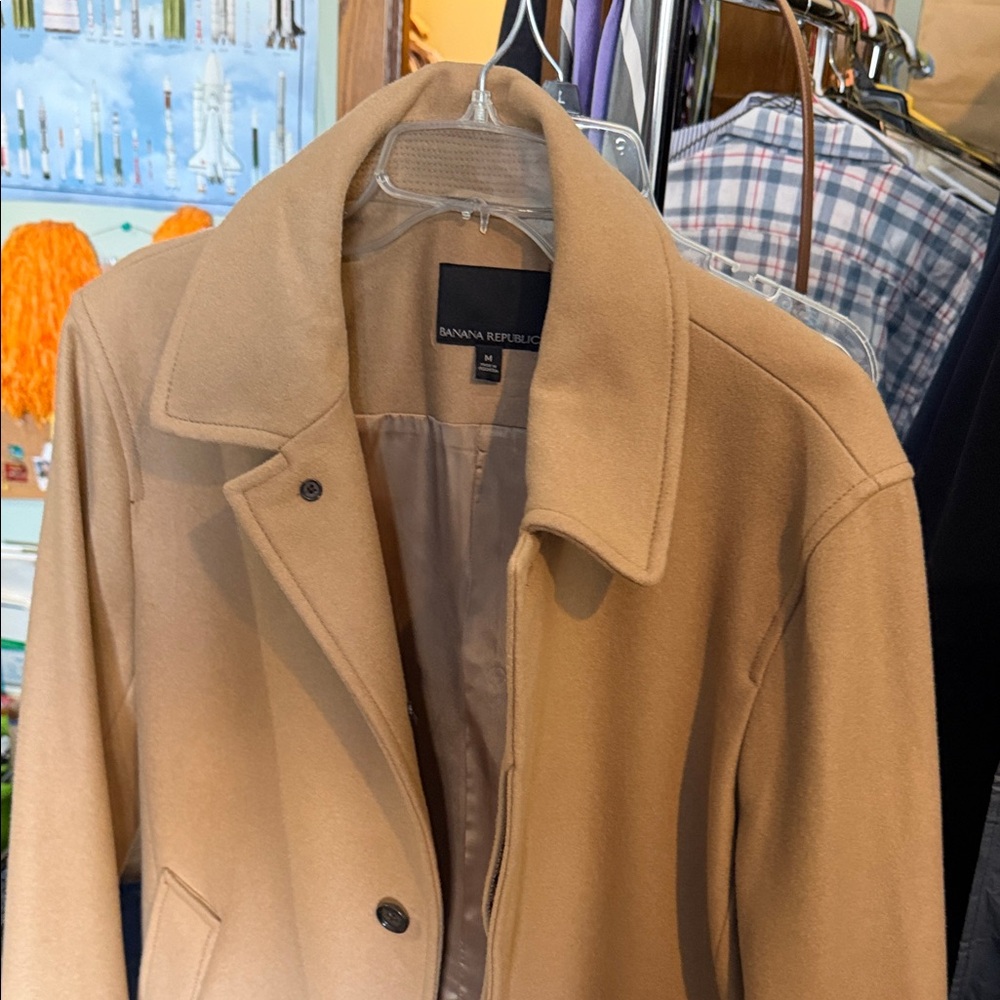 Banana Republic Men's Camel Trench Coat